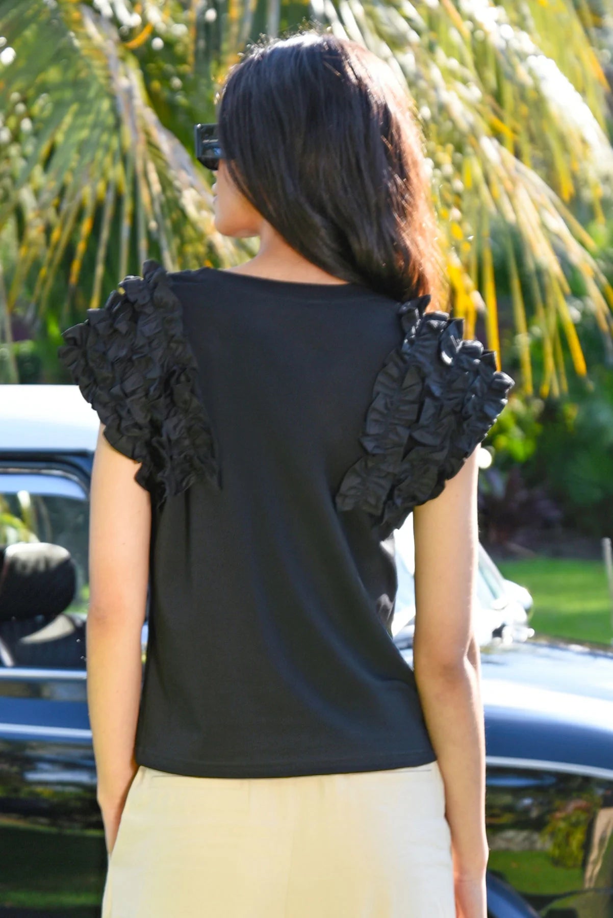 Ruffle Energy Tee Black