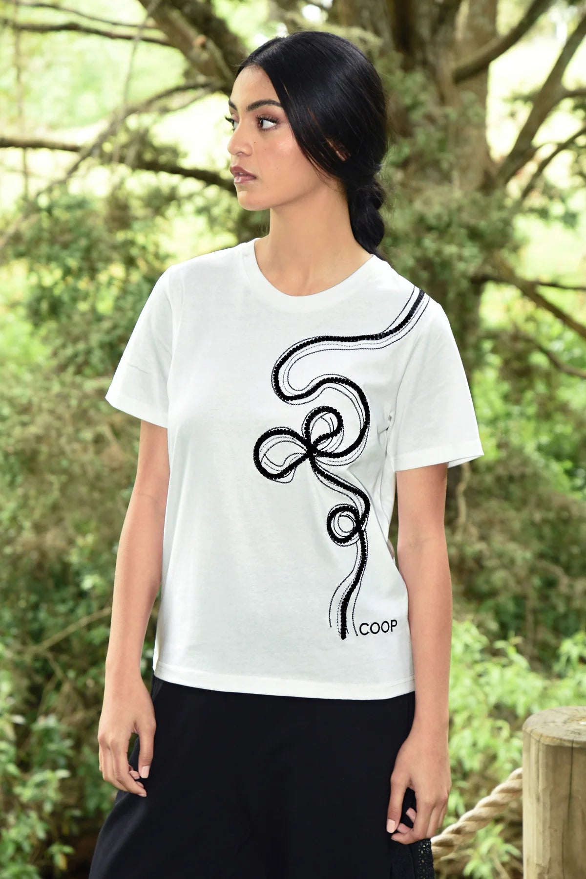 Go With The Bow T-Shirt White
