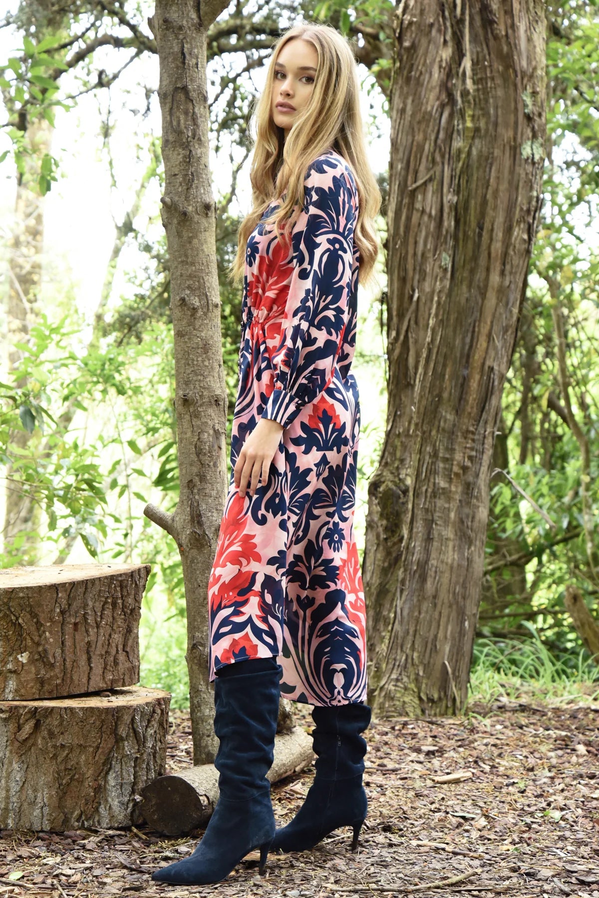 Draw Me Near Dress Pink & Navy