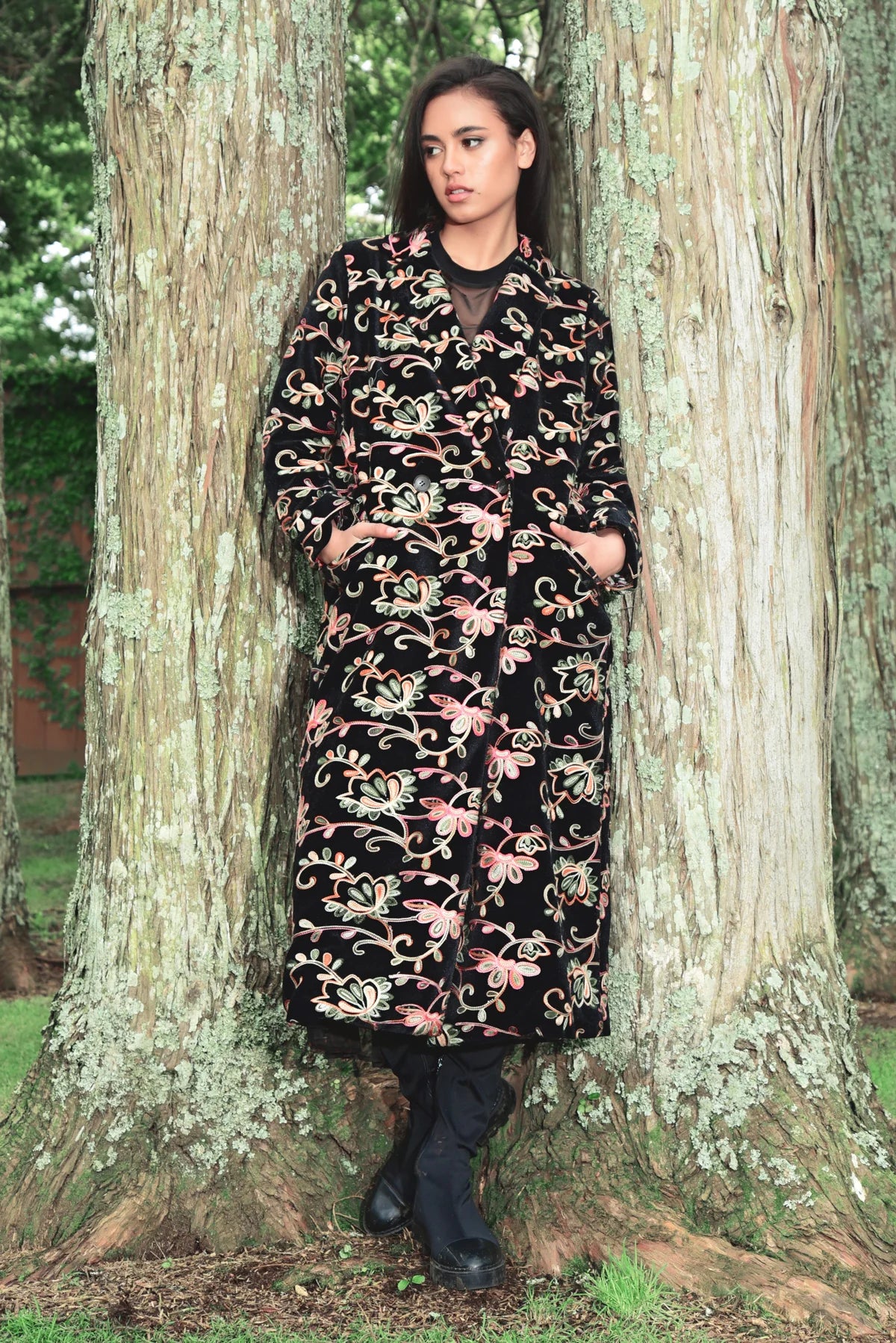 Long Night Coat Leaf Embroidery