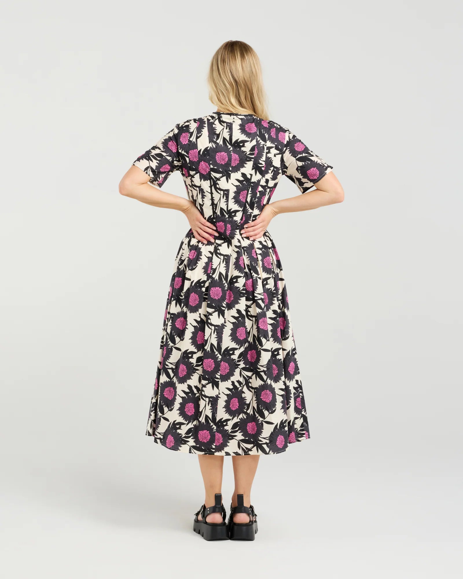 Vera Dress