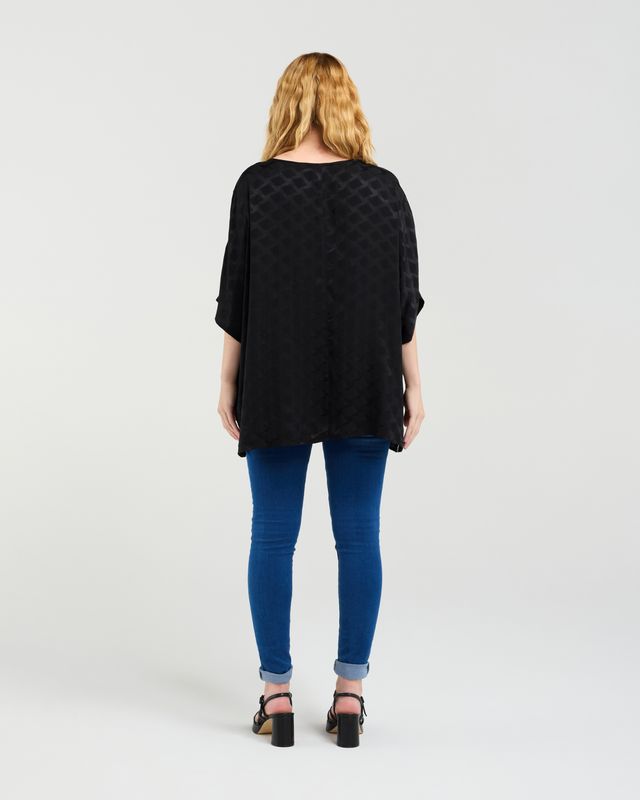 Clara Top Black.