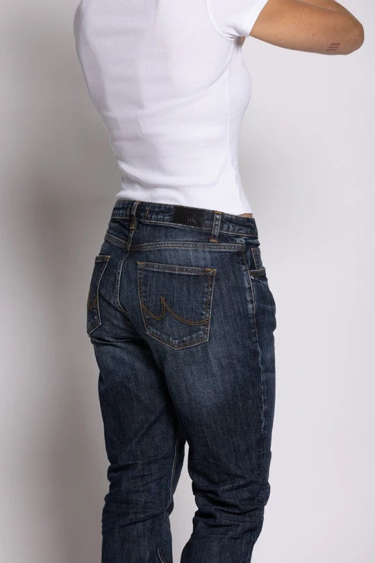 Eliana Aurica Wash Jean