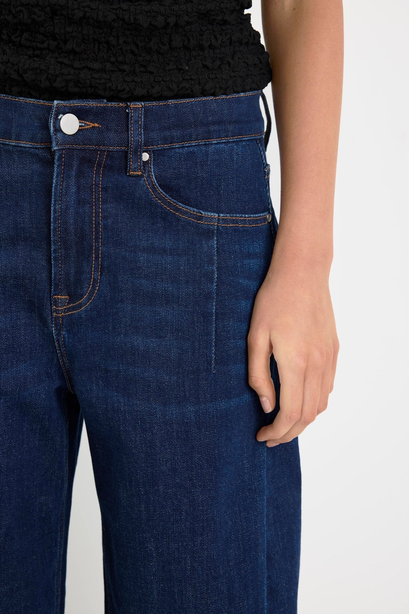 Graduate Barrel Jean