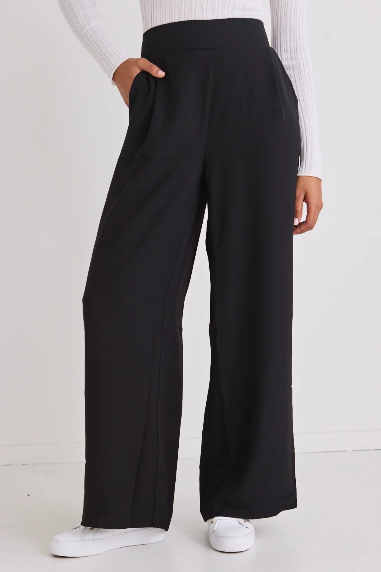 Instinctive Wide Leg Pant