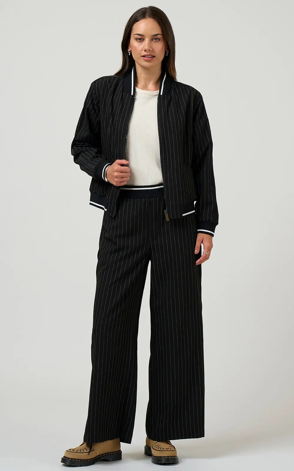 Trax Pant Black