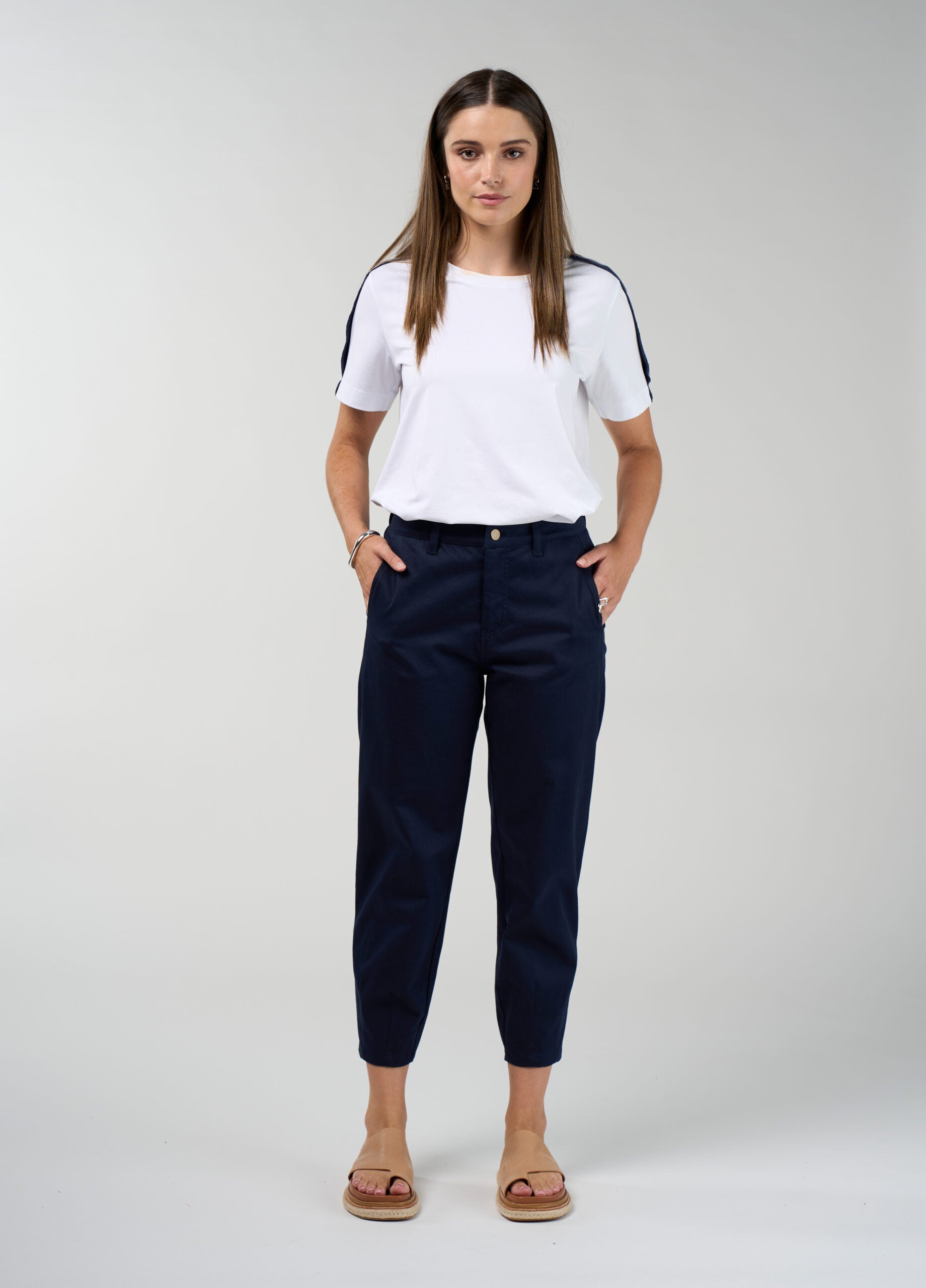 Essence Pant Navy