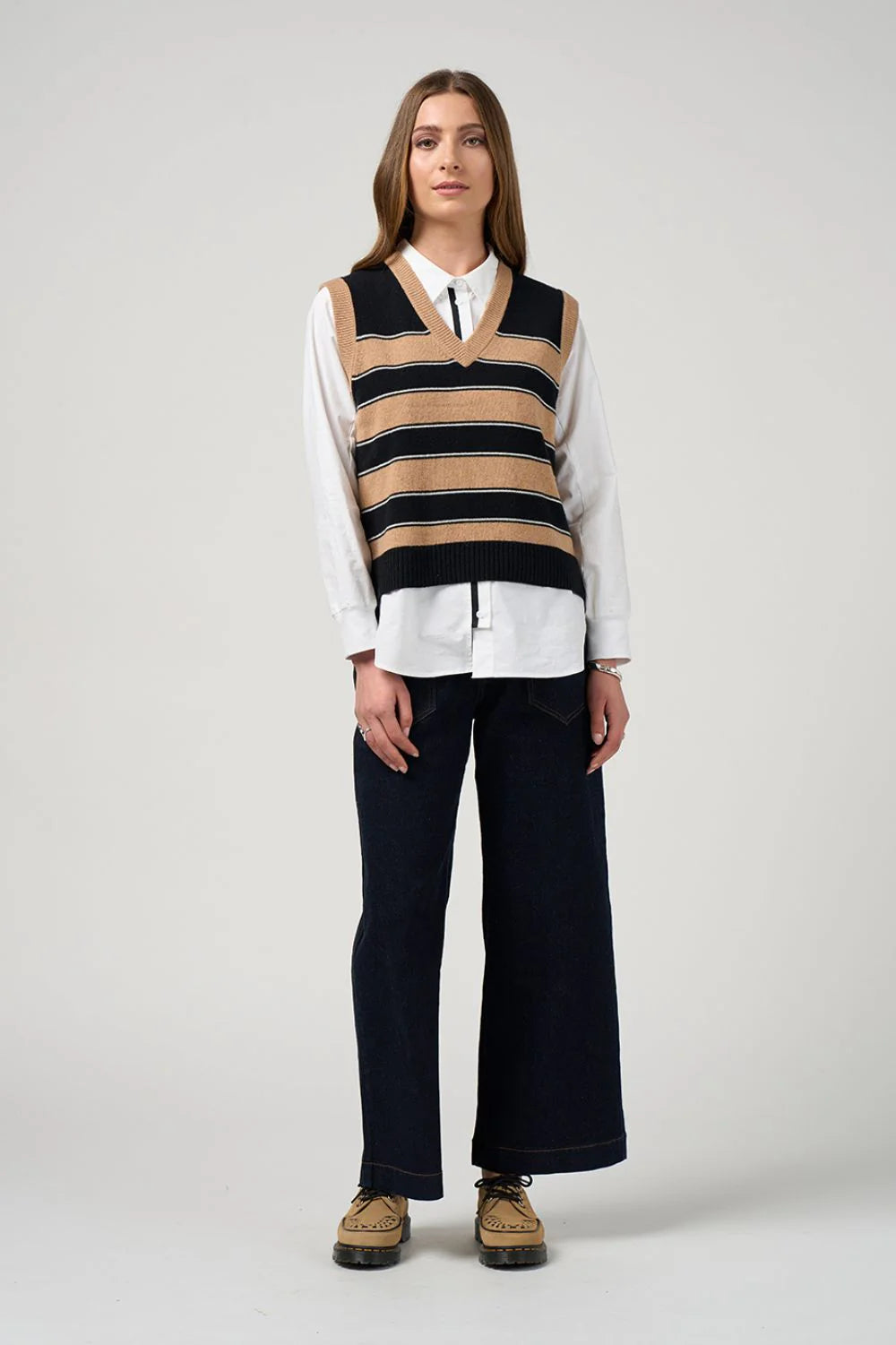 College Vest Camel/Black