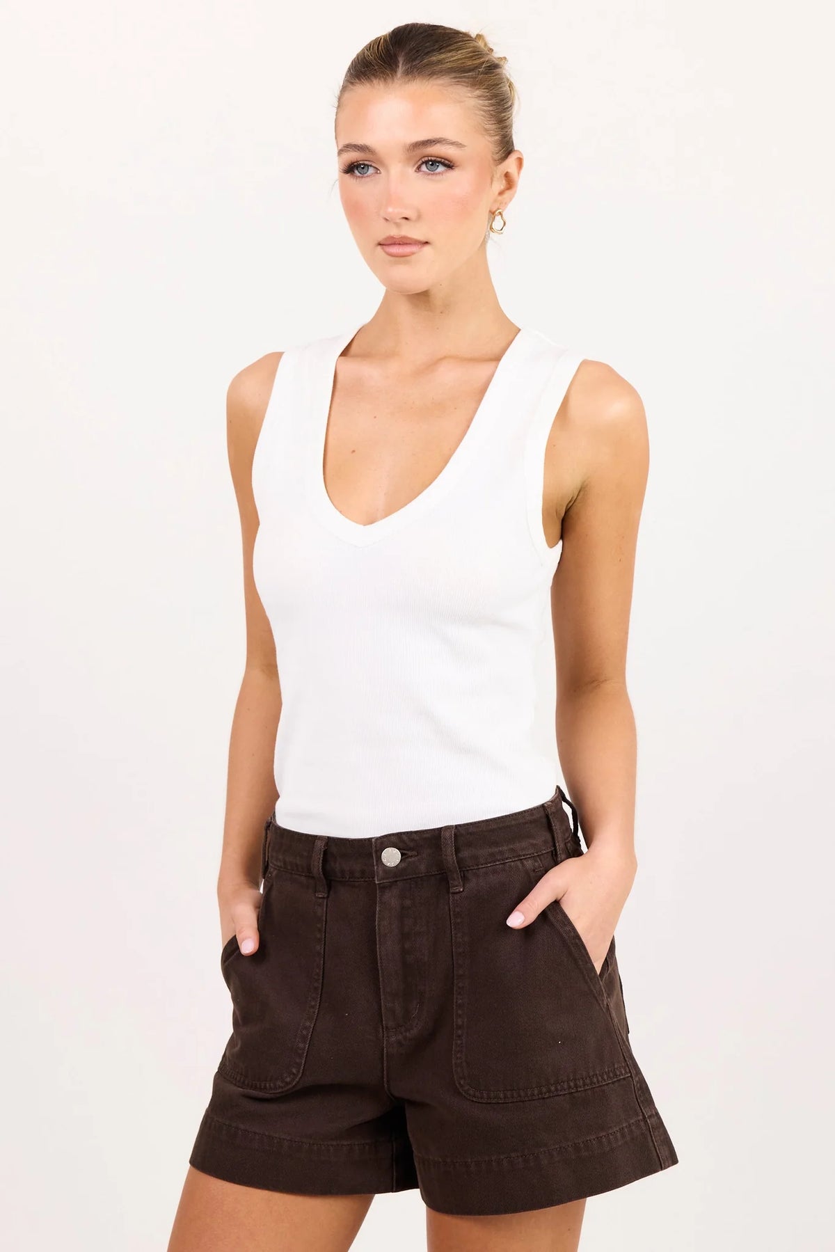 Kindly dark chocolate pocket front short