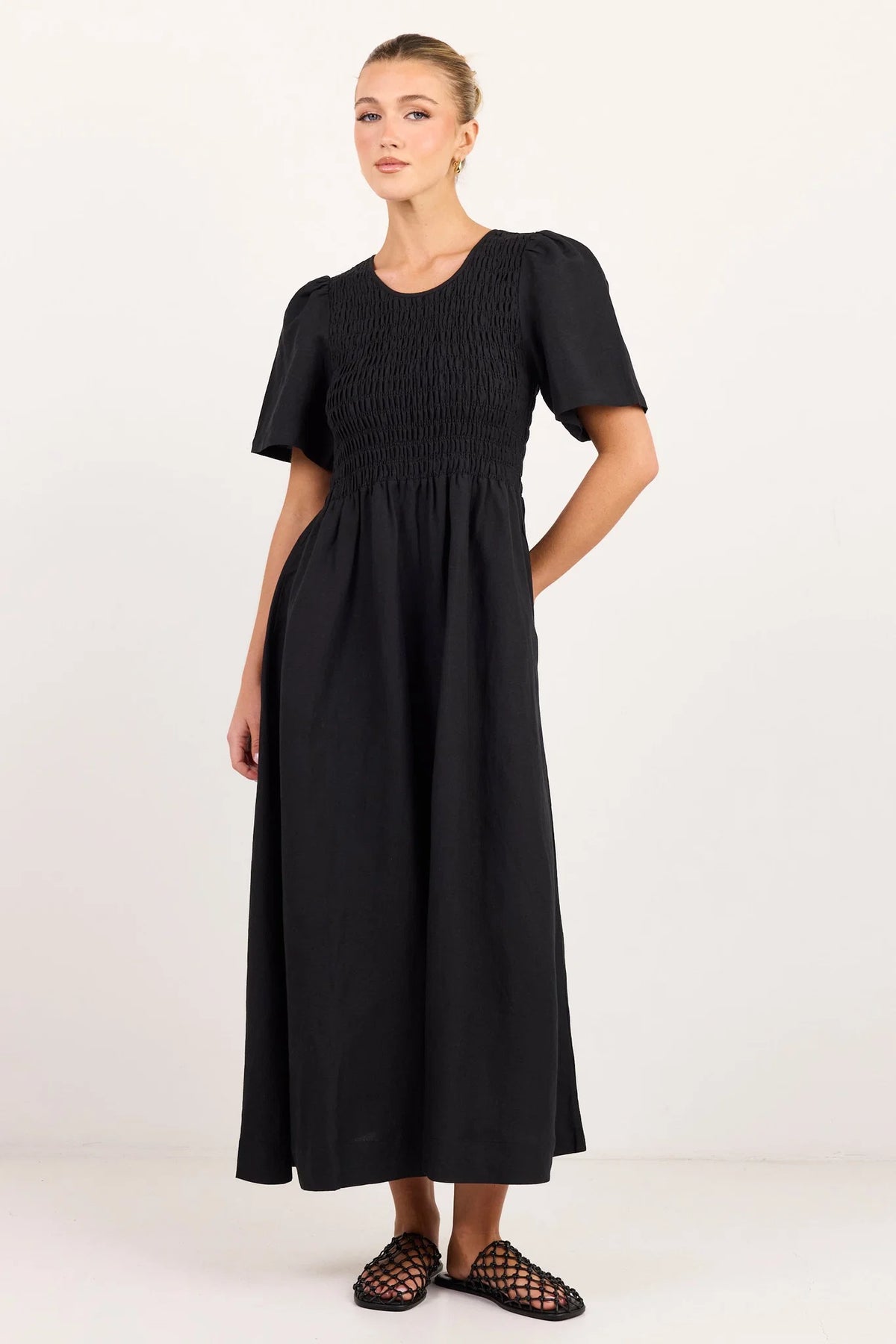 Wren Black Linen Blend SS Shirred Bodice Midi Dress