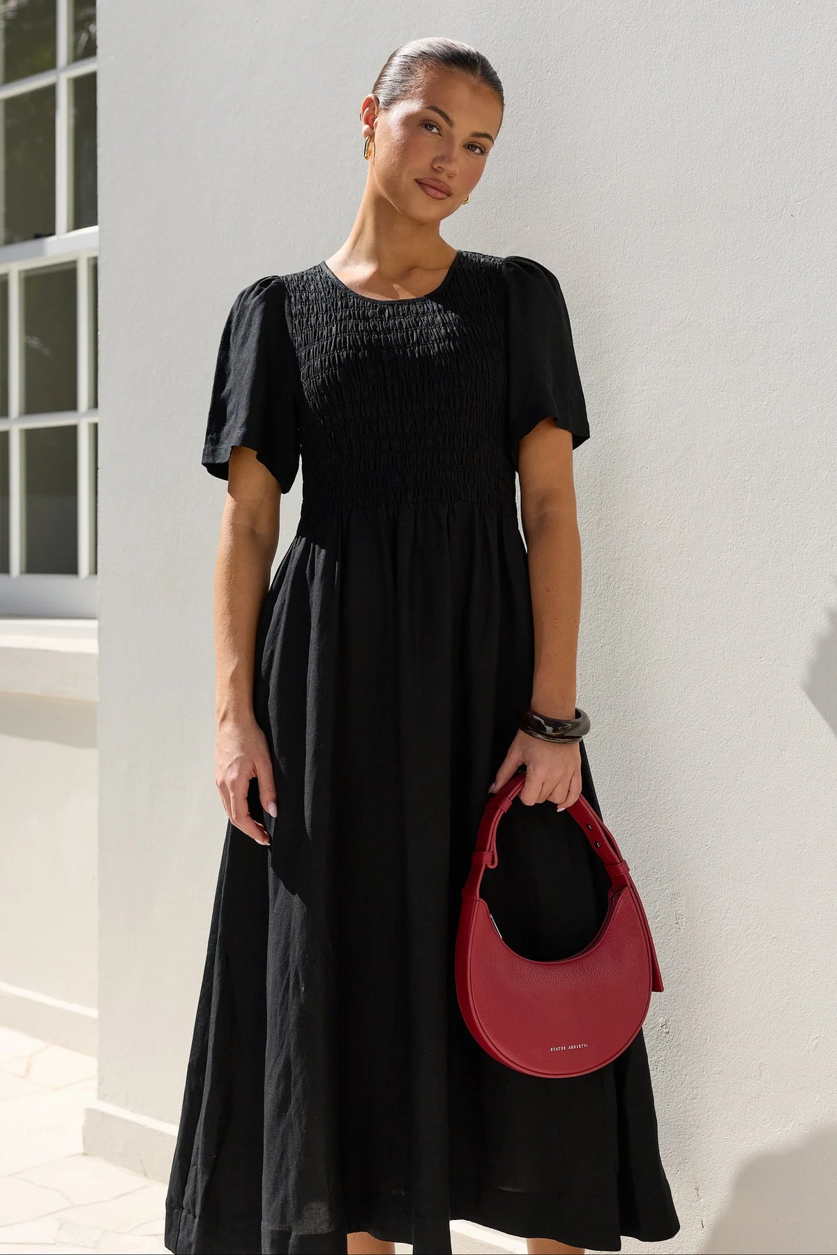 Wren Black Linen Blend SS Shirred Bodice Midi Dress