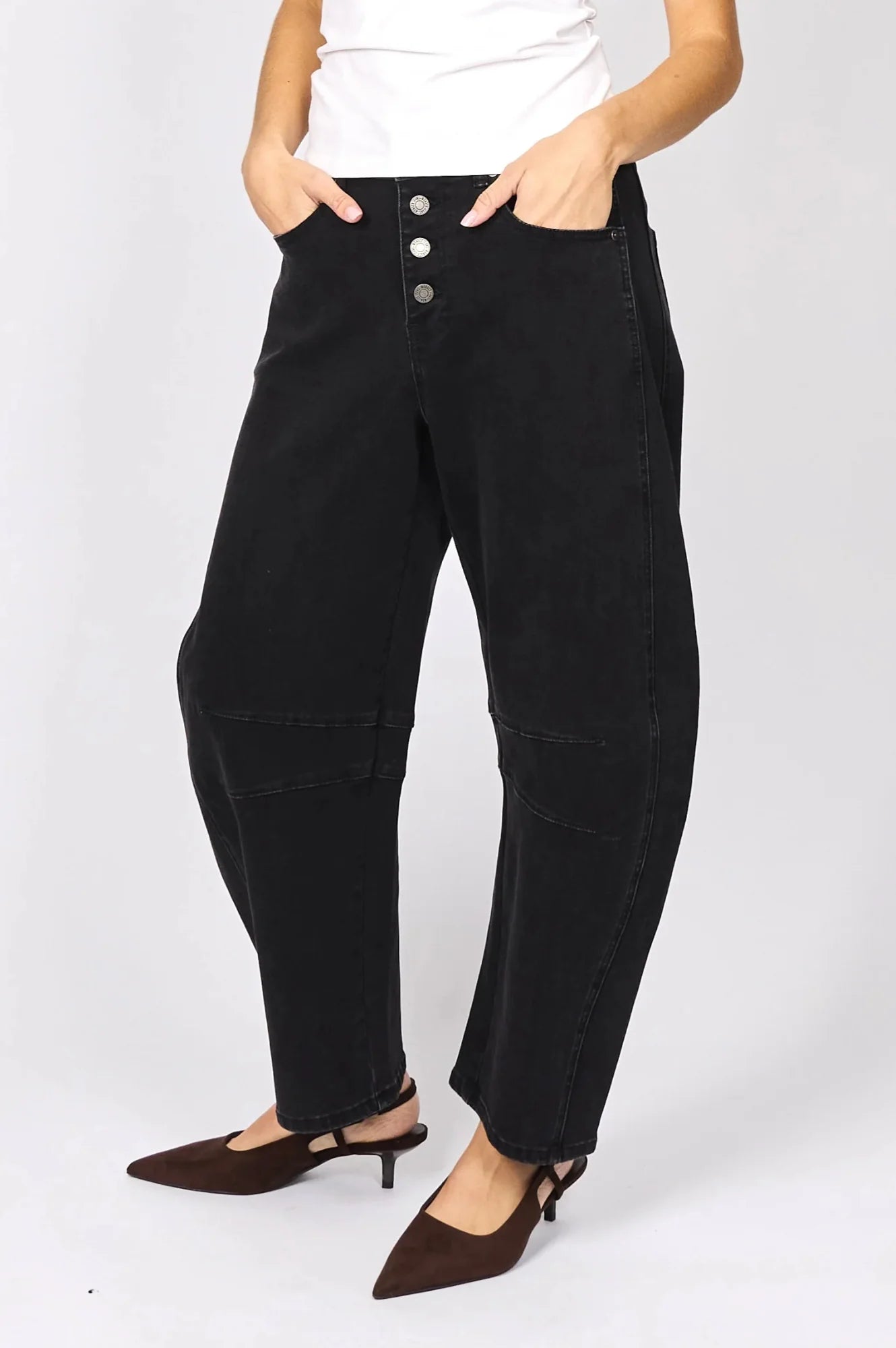 Carson Barrel Black