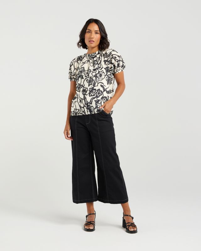 Kyla Top
