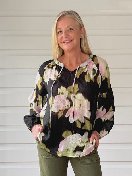 Maggie Top