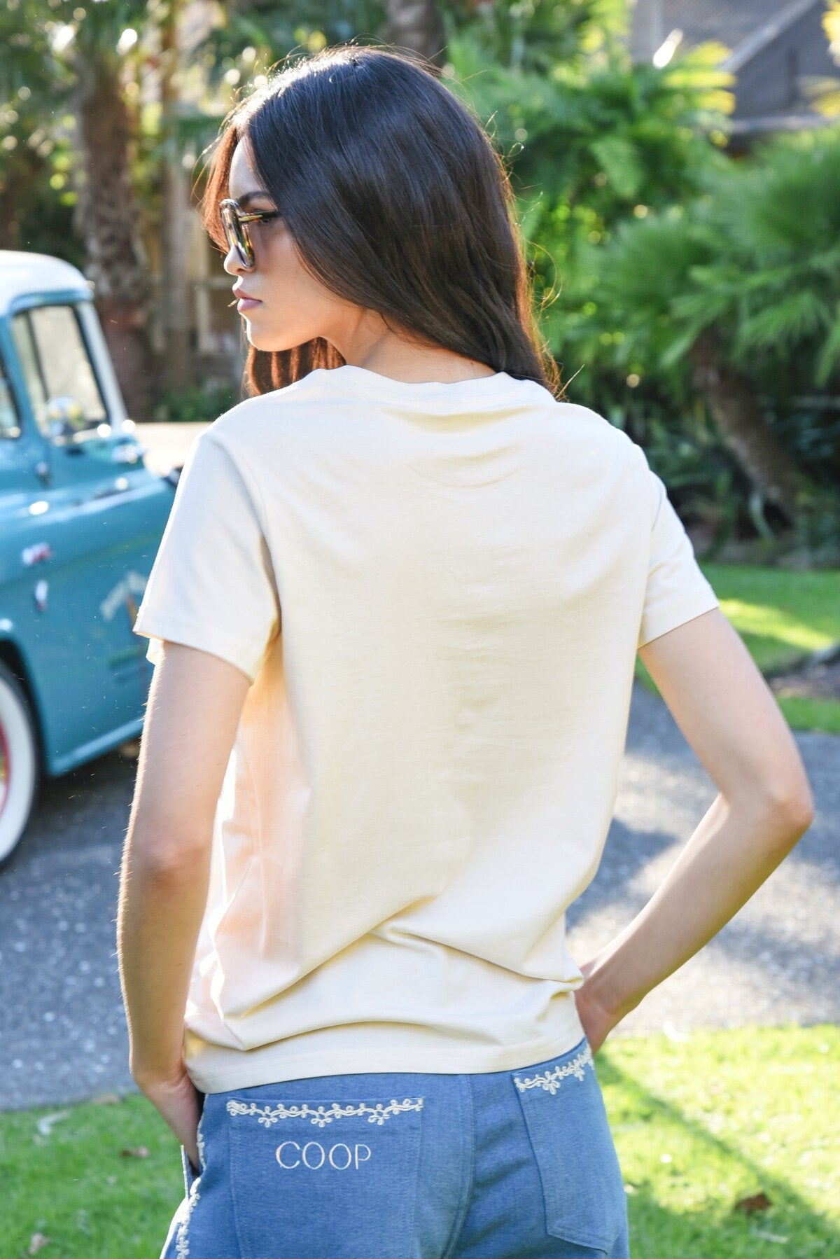 Calm Your Palm Tee Ecru