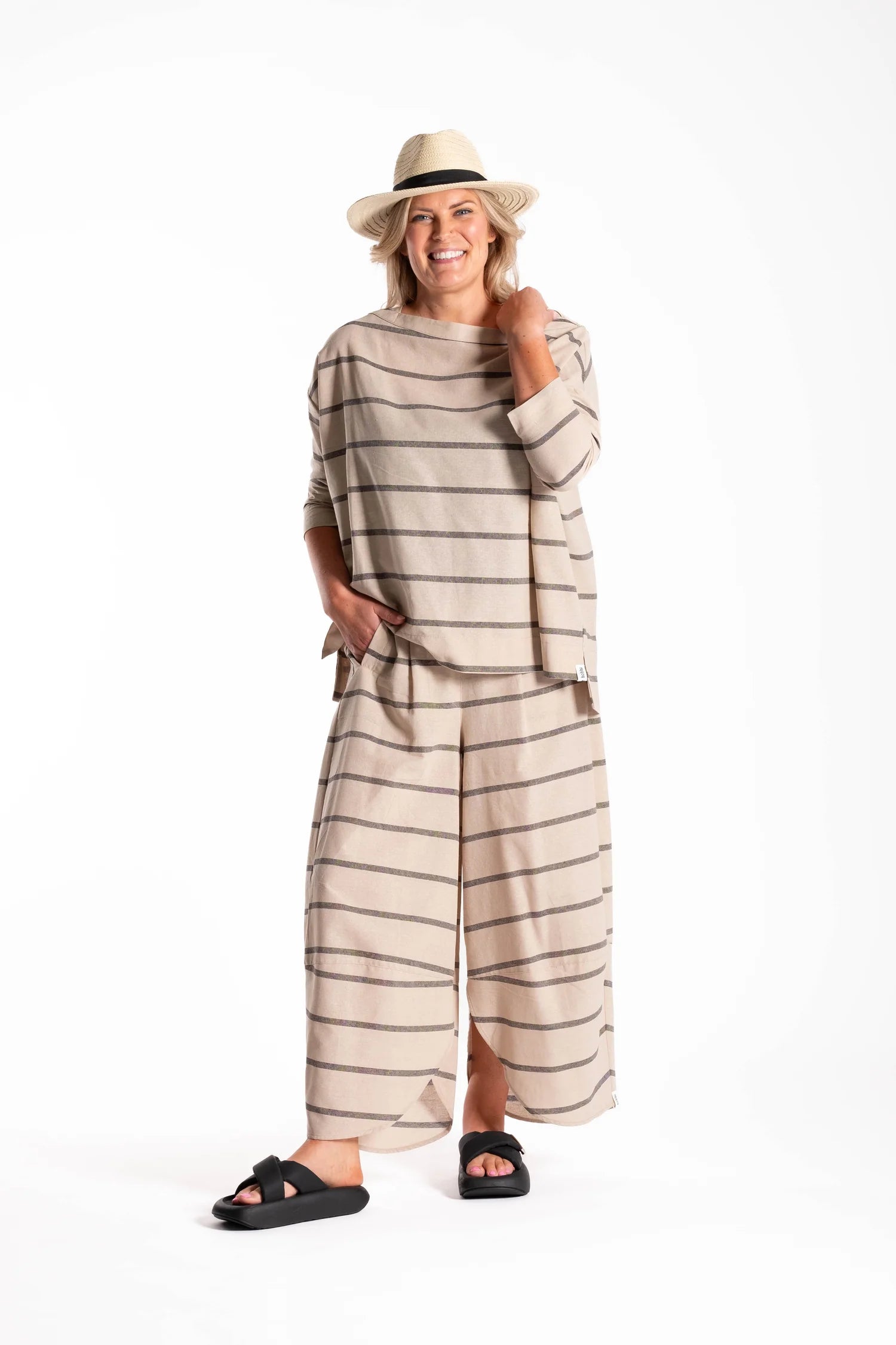 Apartment Pants White Stripe