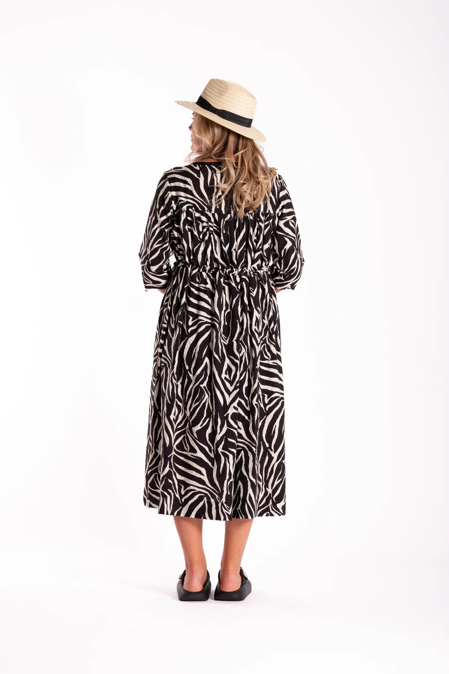 Tarbana Dress Black Tiger
