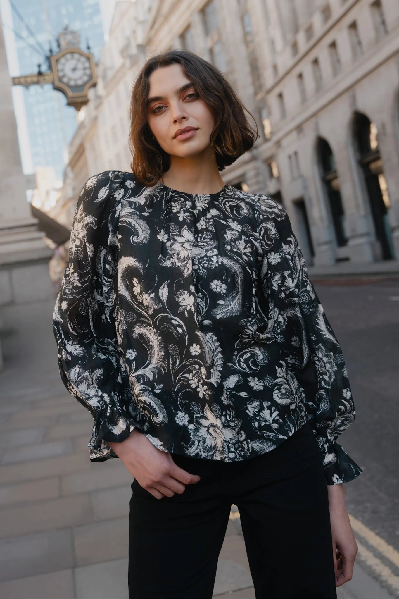 Briefly black scrolling foliage frill sleeve crew neck top