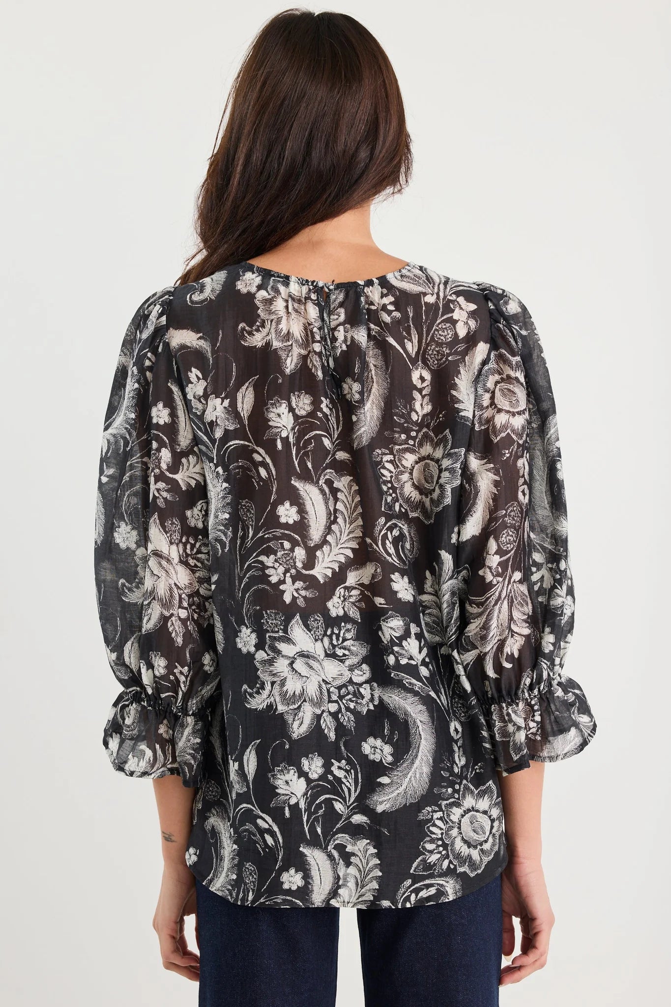 Briefly black scrolling foliage frill sleeve crew neck top