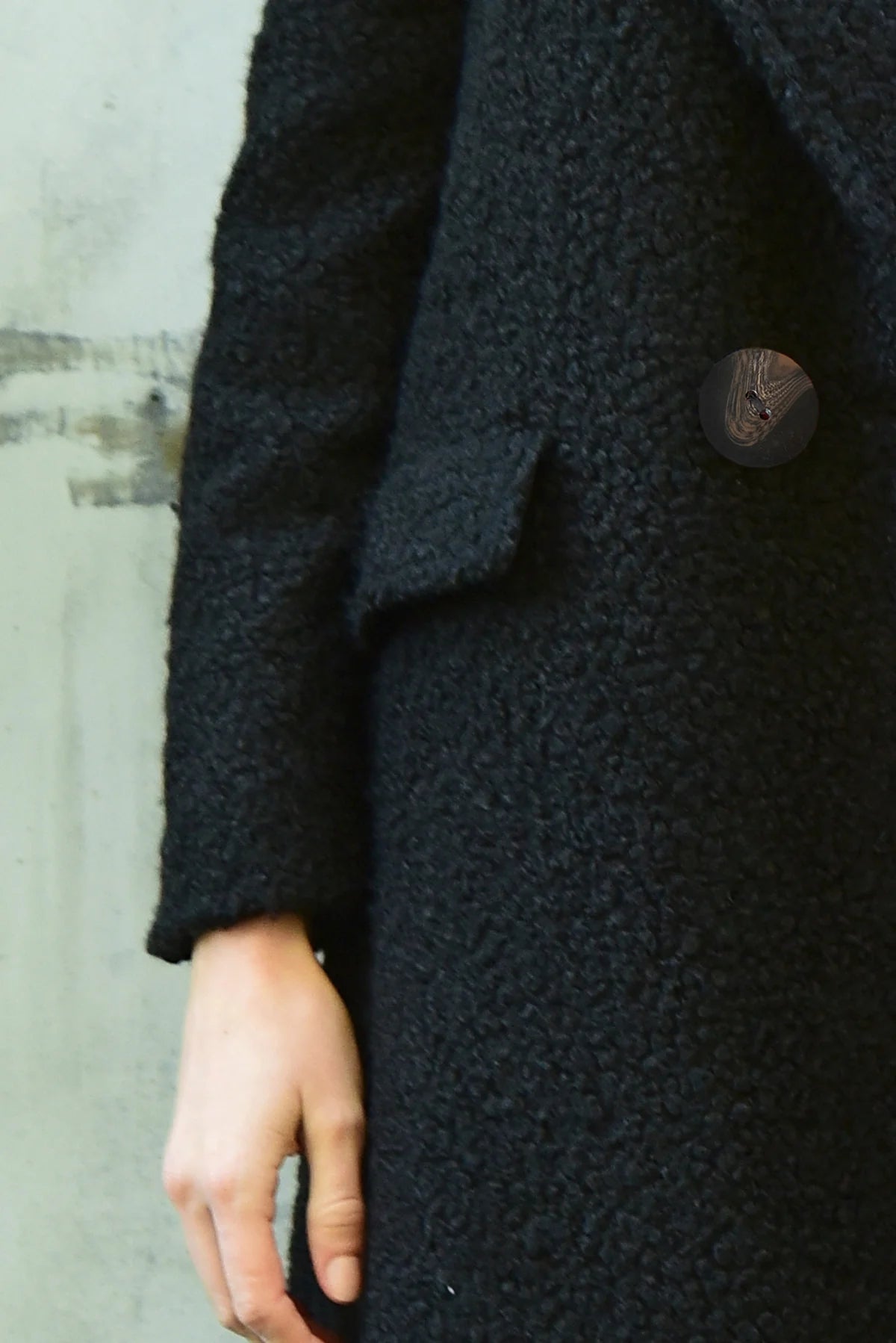 Act The Coat Black