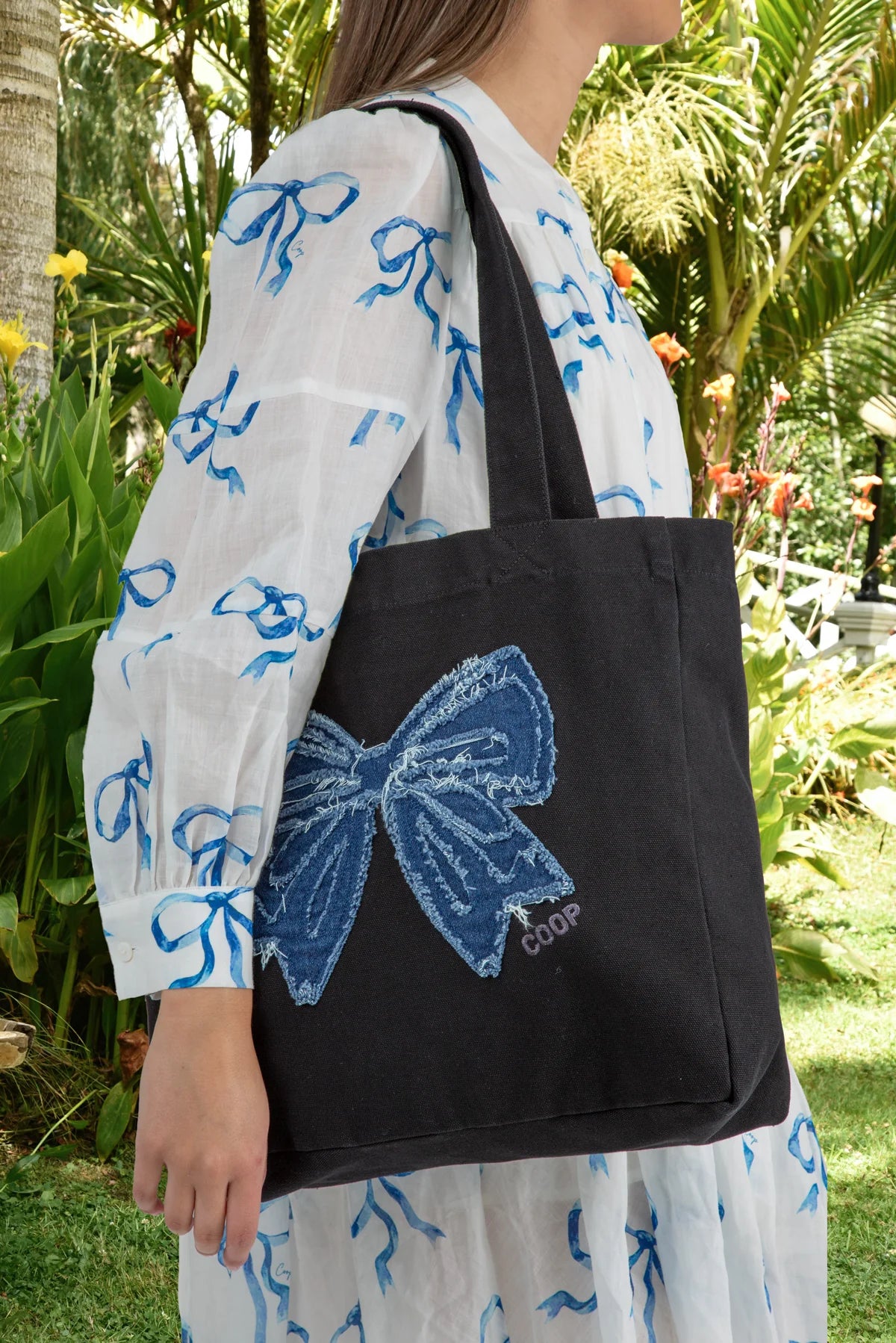 The Bold & The Bowtiful Bag Black