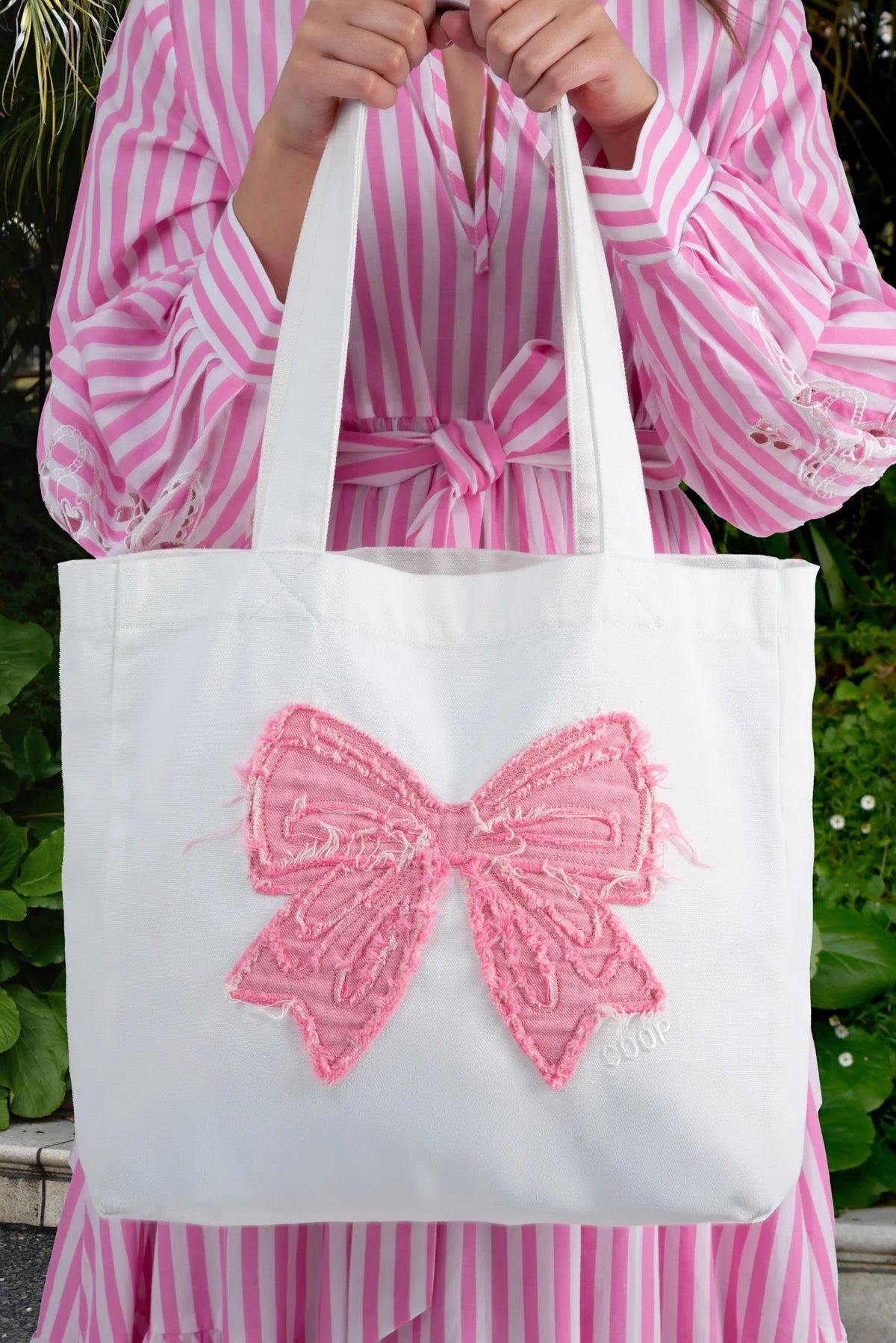 The Bold & The Bowtiful Bag White