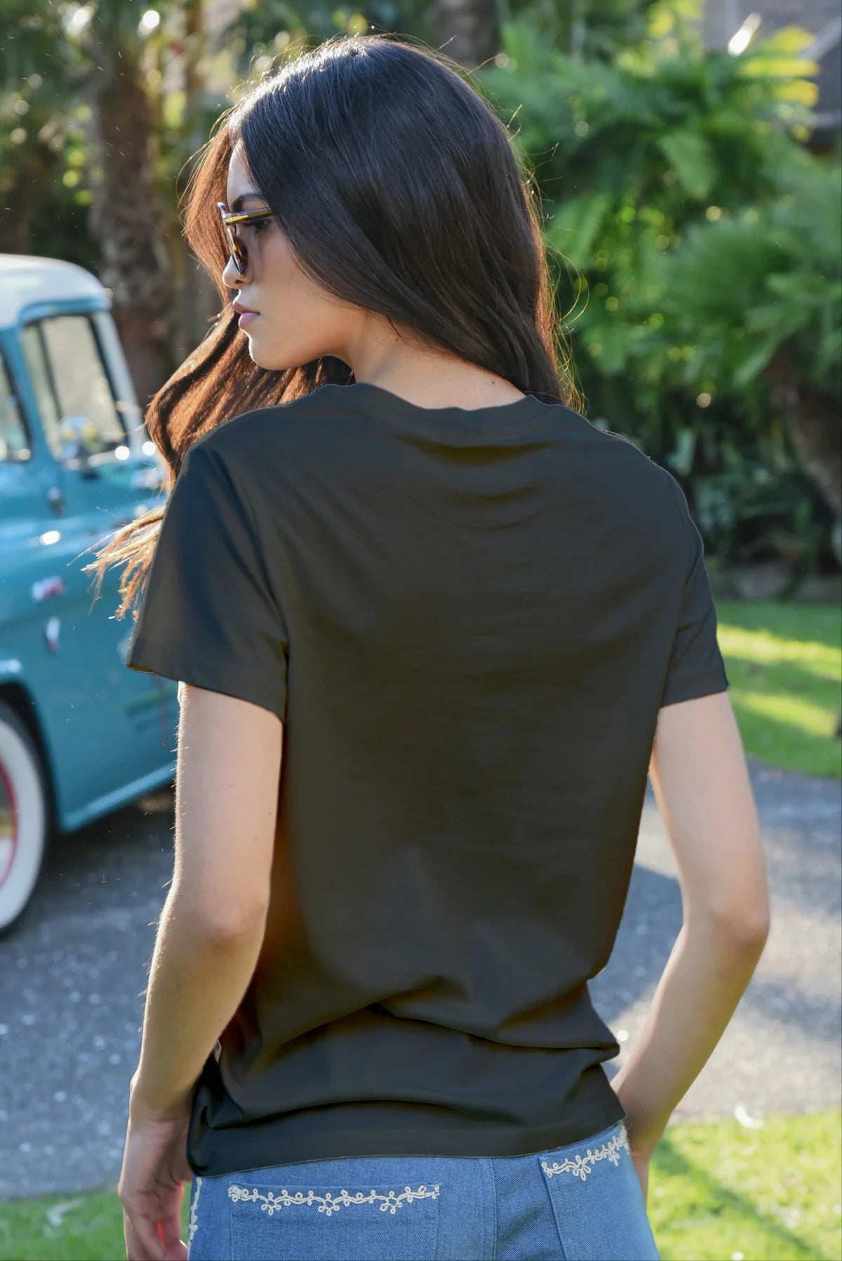 Calm Your Palm Tee Black