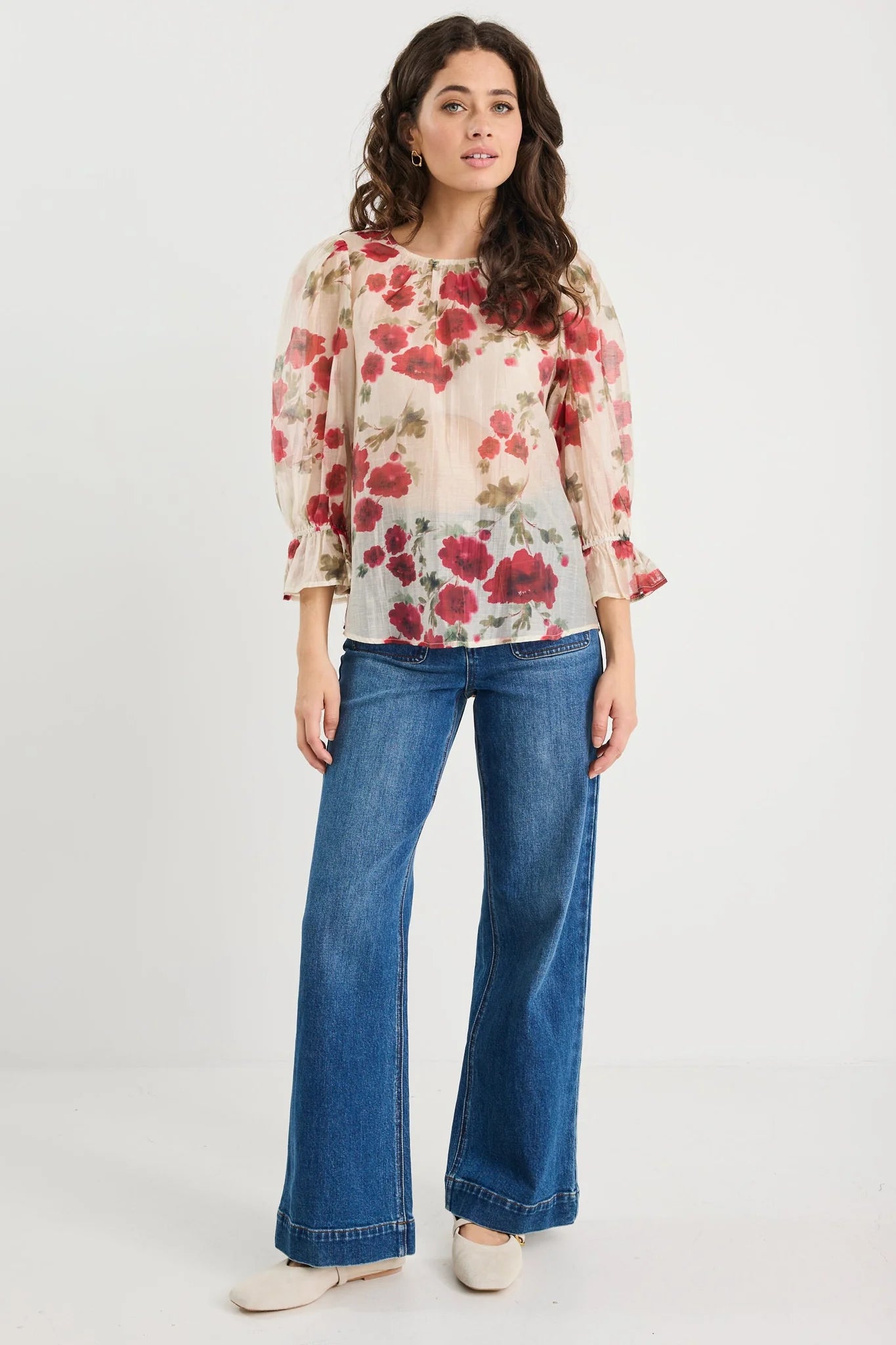 Candid Cream Red Rose Crew Neck Top