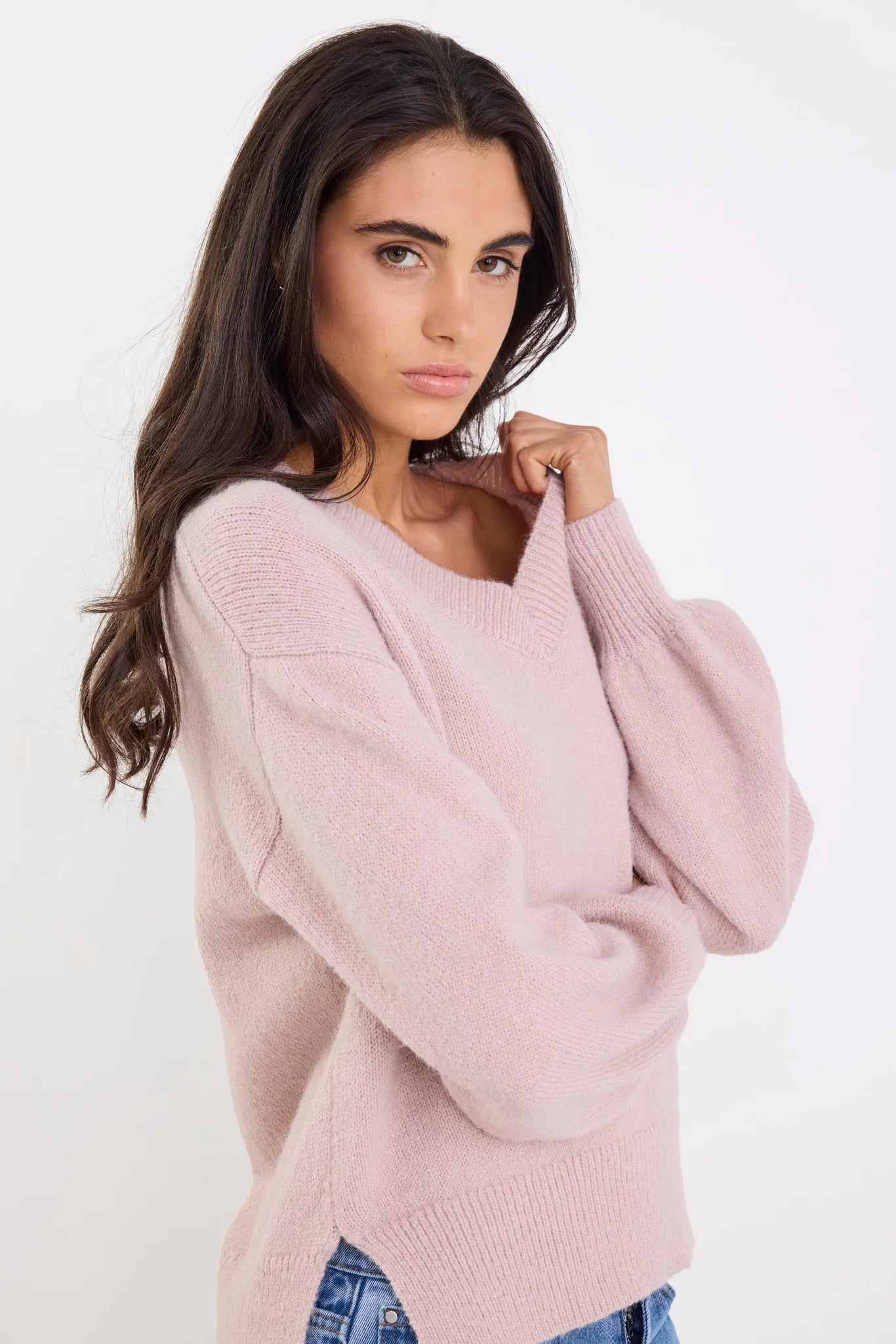 Harvest blush v neck jumper