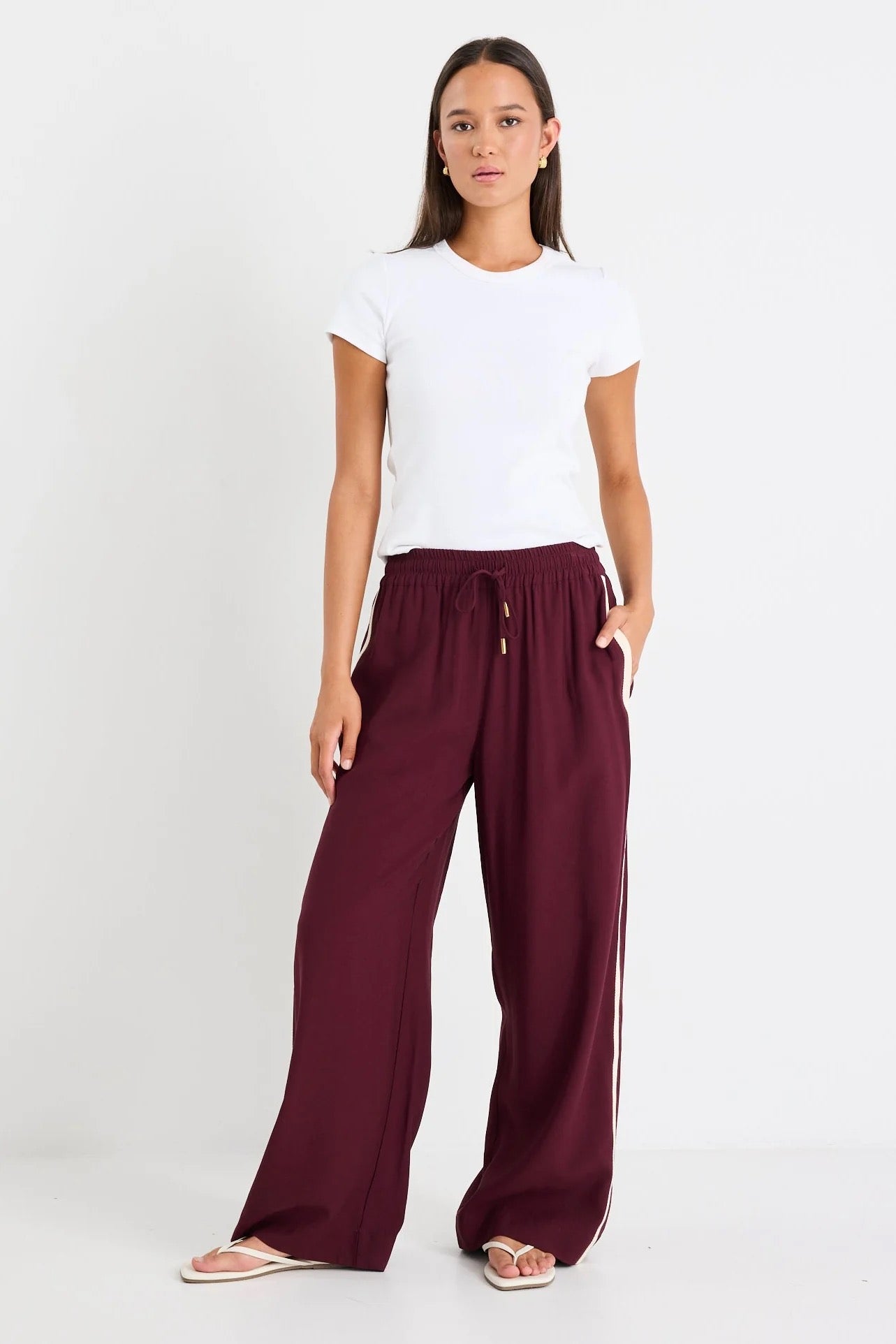 Townie burgundy side stripe pant