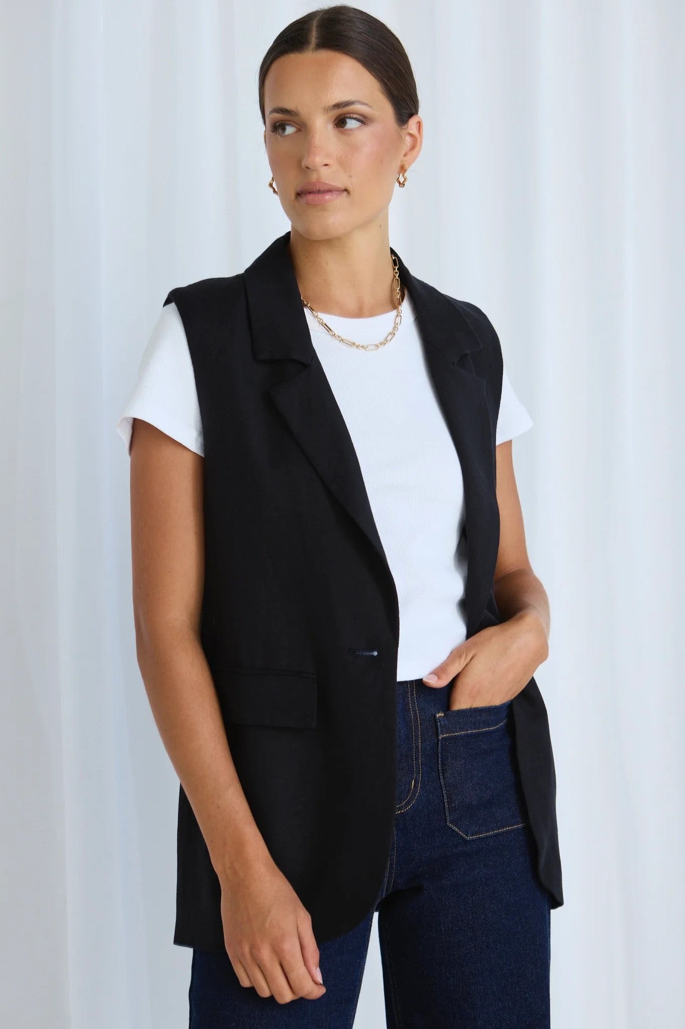 Vancouver black linen vest