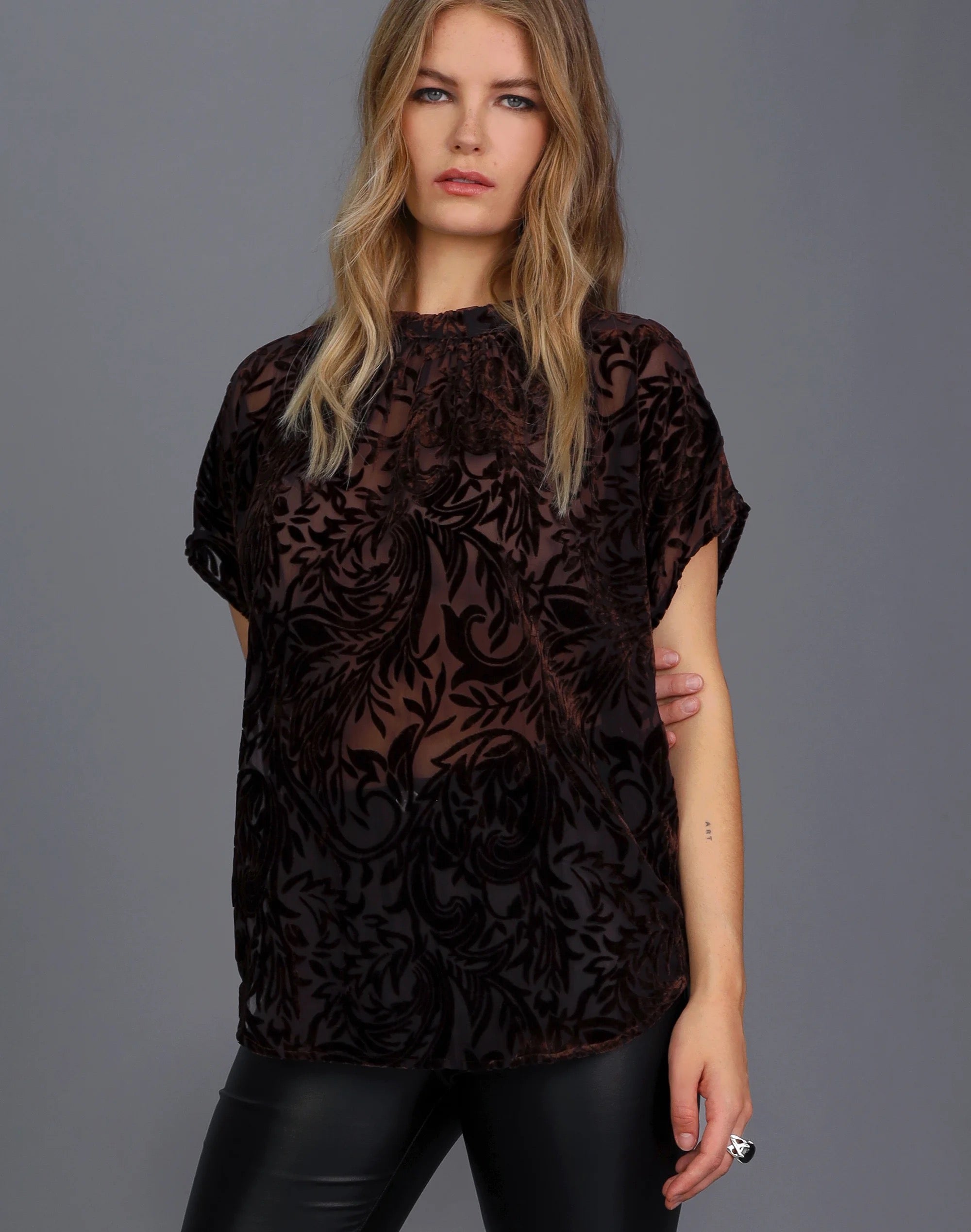 Astrid Burnout Top Chocolate