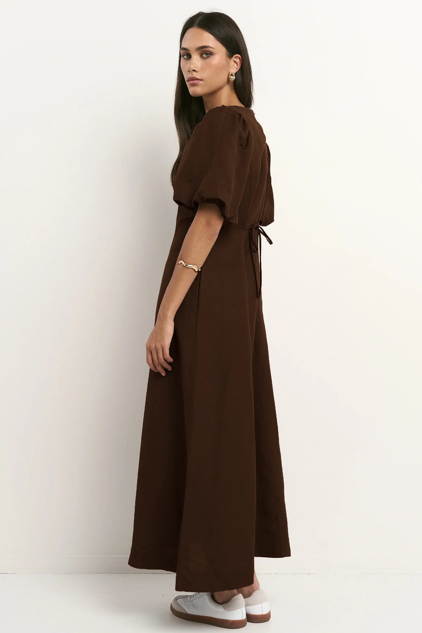 Indulgent Chocolate Puff Sleeve Midi Dress