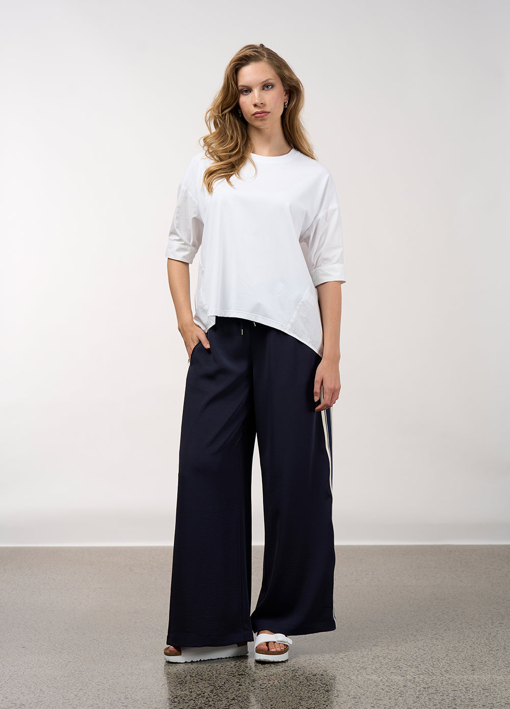 Linear Pant Navy