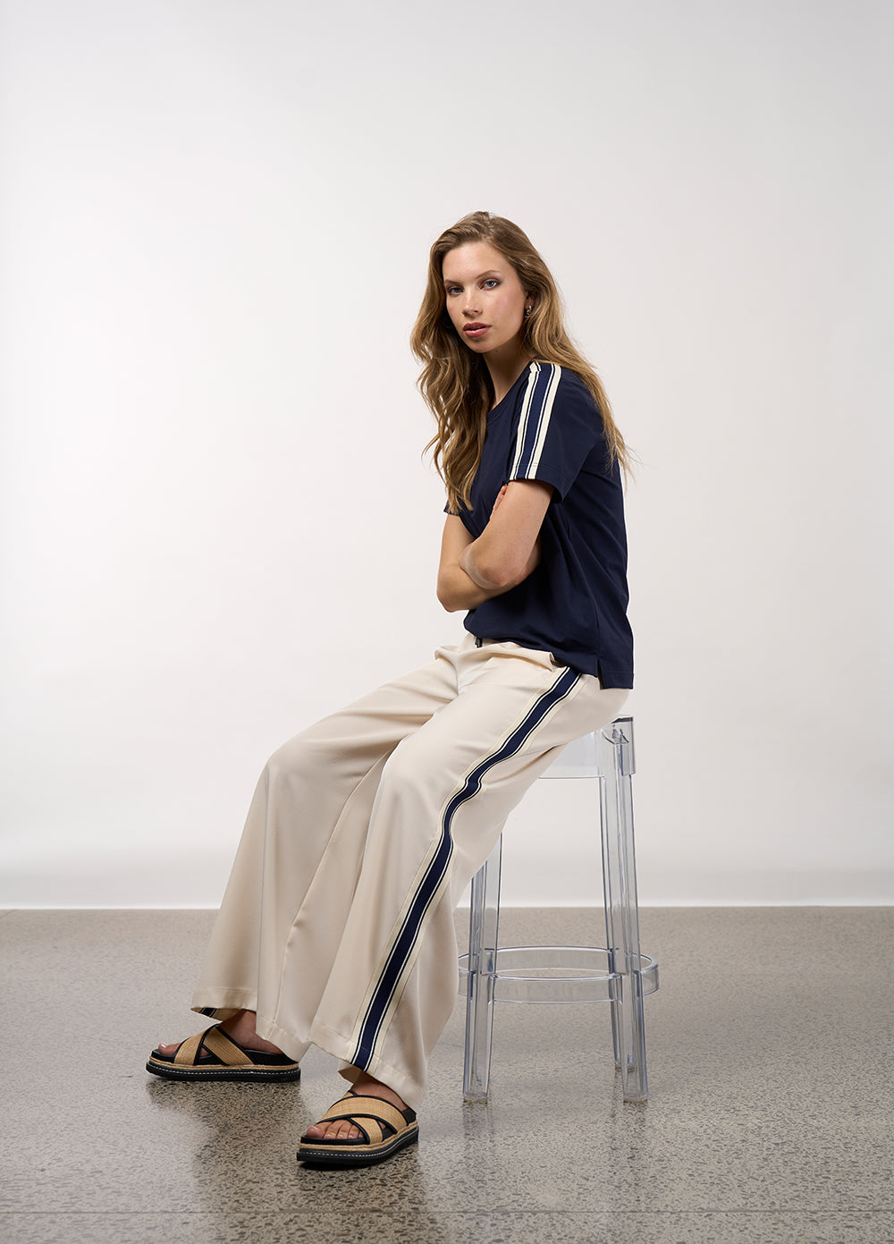 Linear Tee
