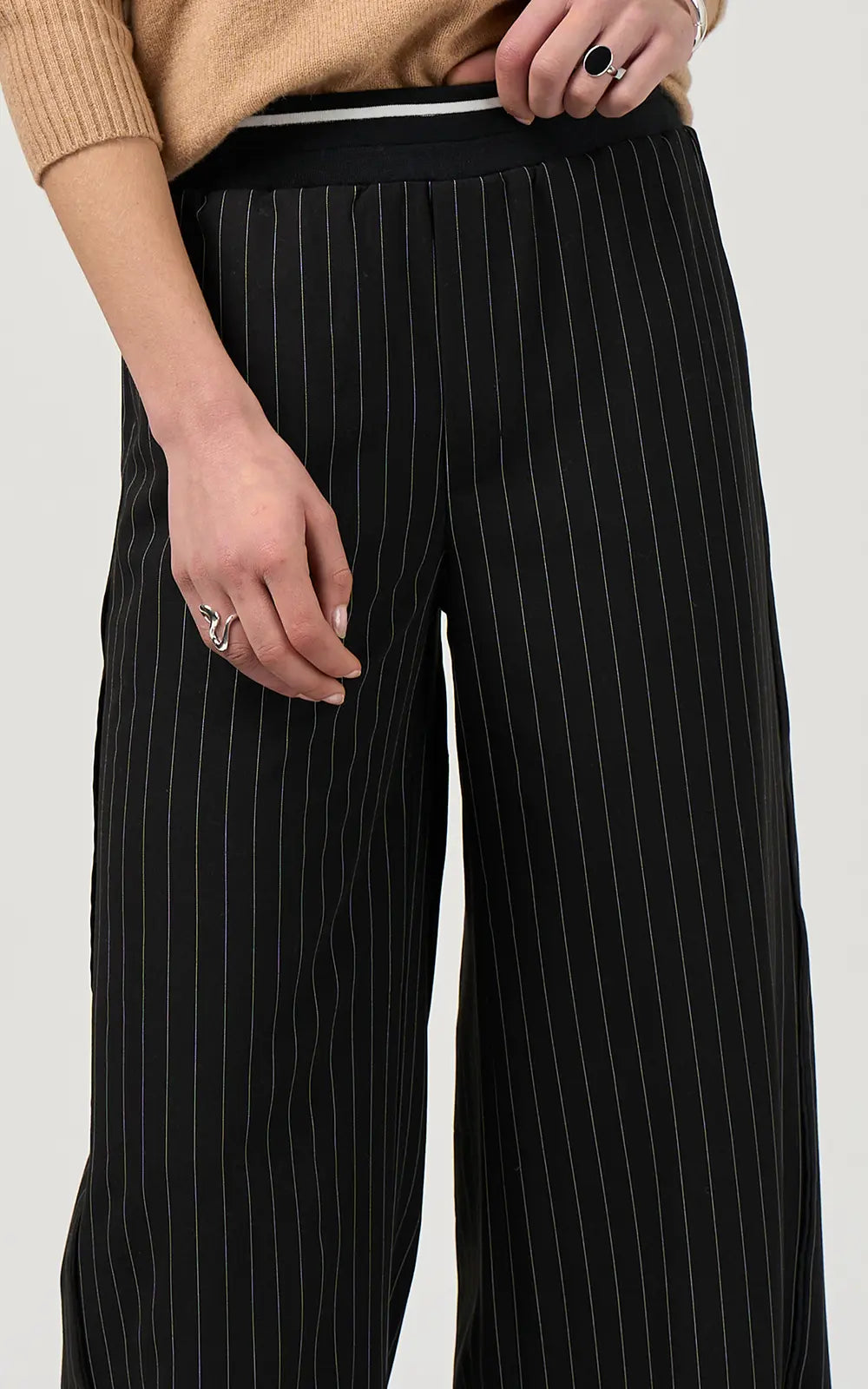 Trax Pant Black