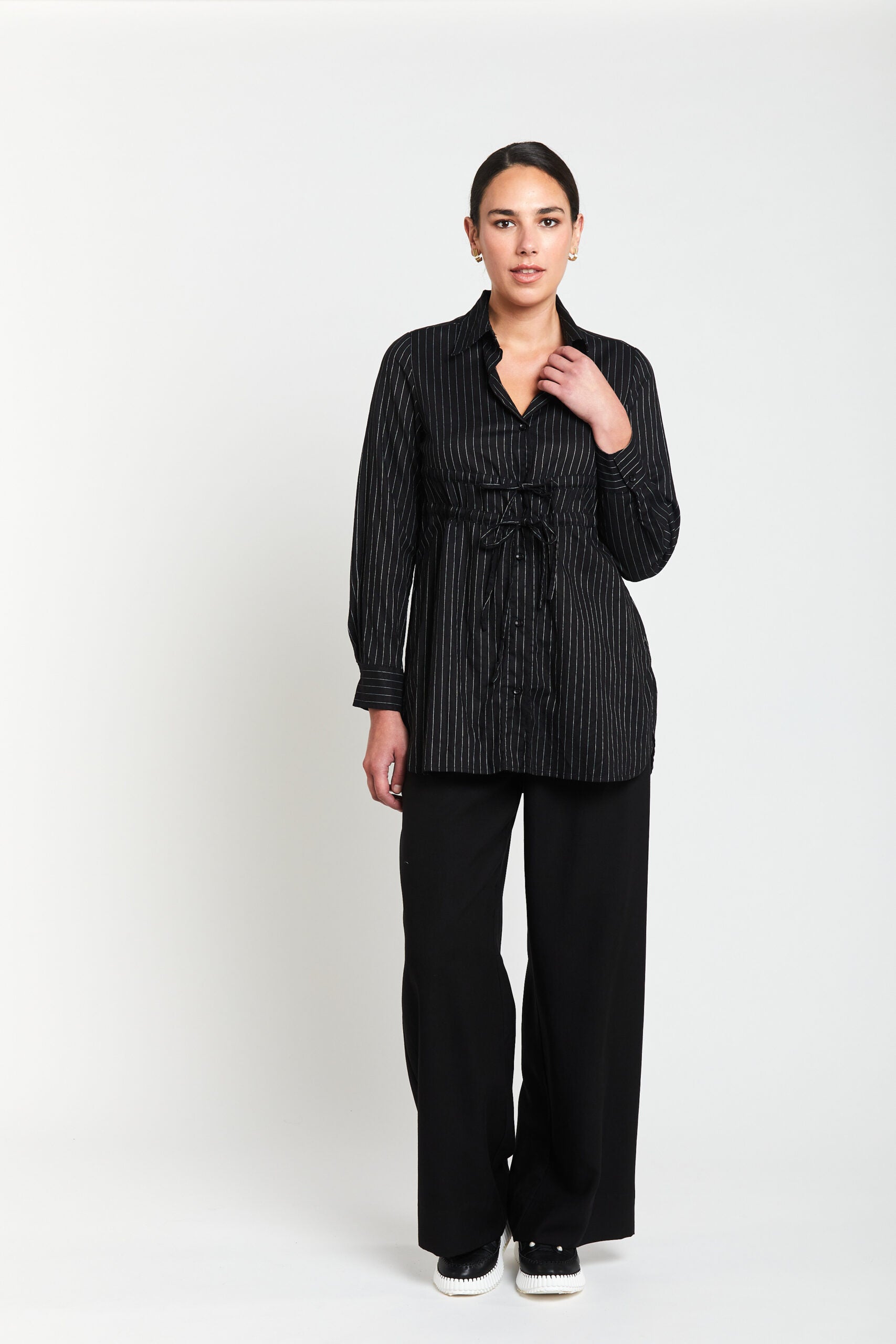 Broadway tie shirt black