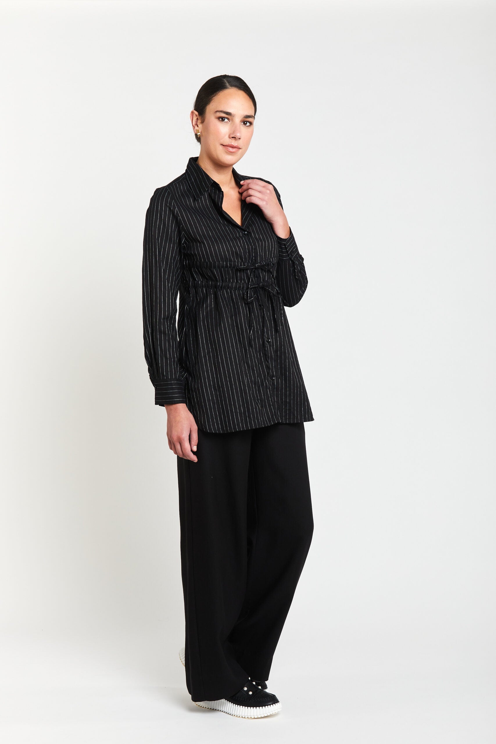 Broadway tie shirt black