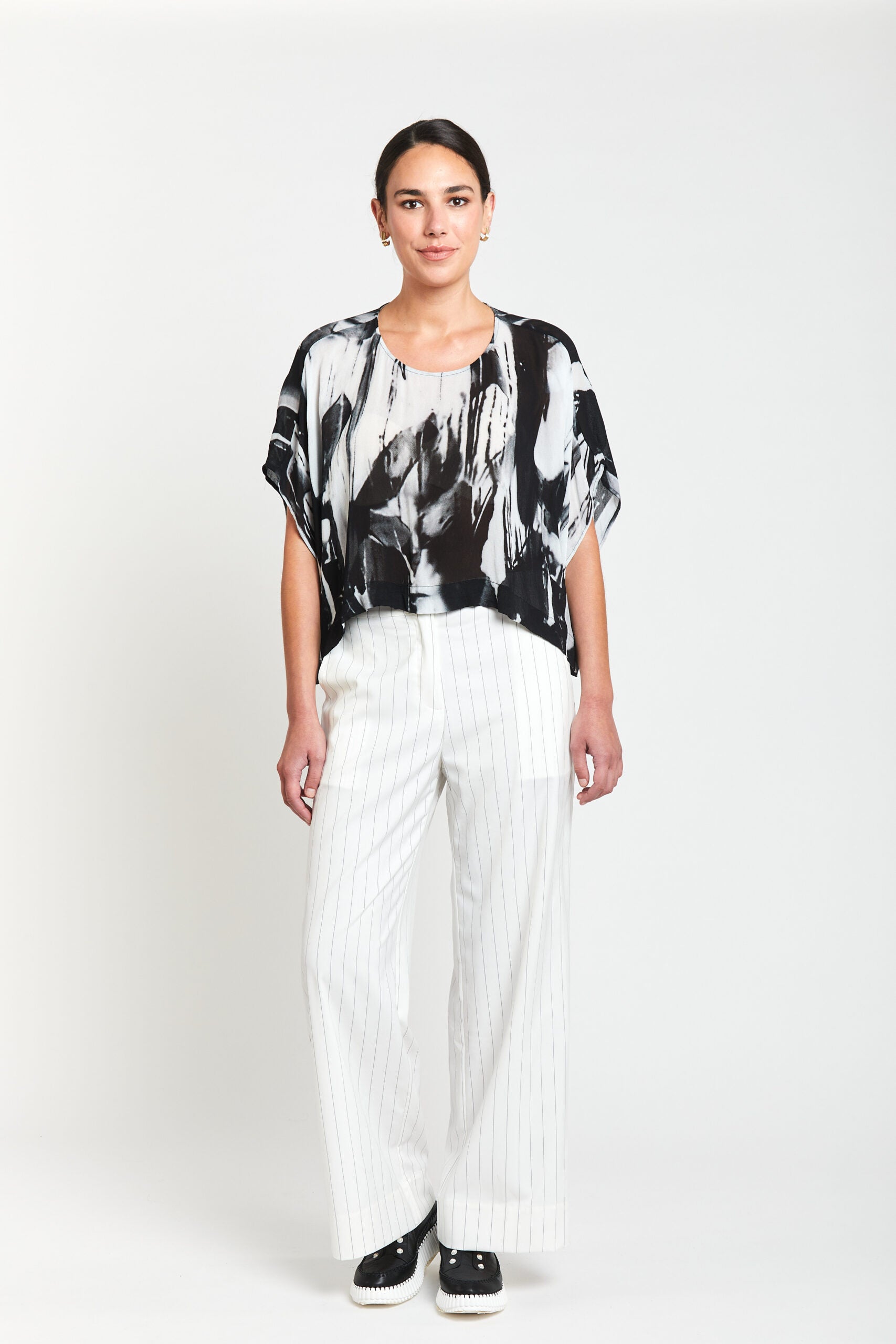 Cityscape Cropped Tee