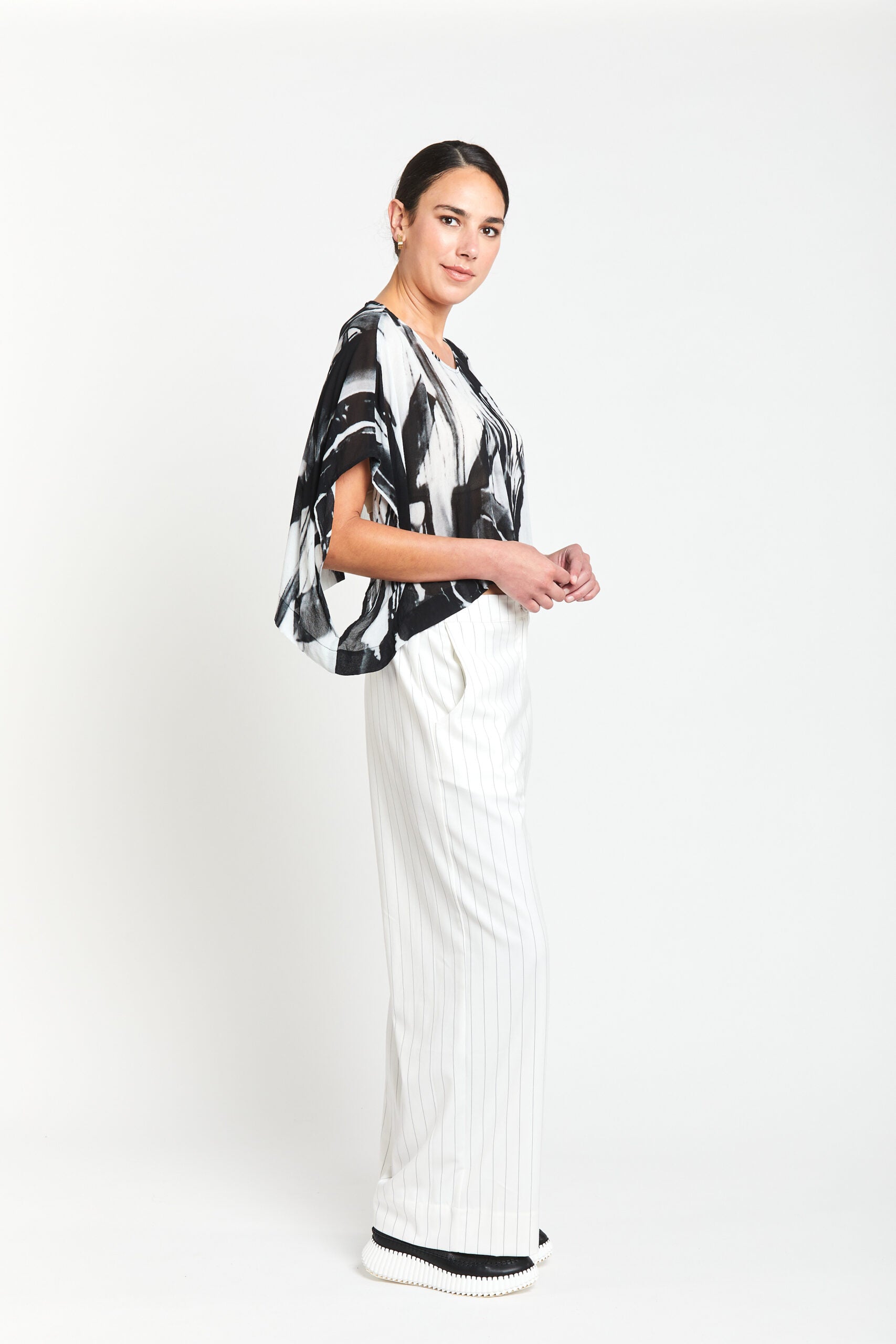 Cityscape Cropped Tee