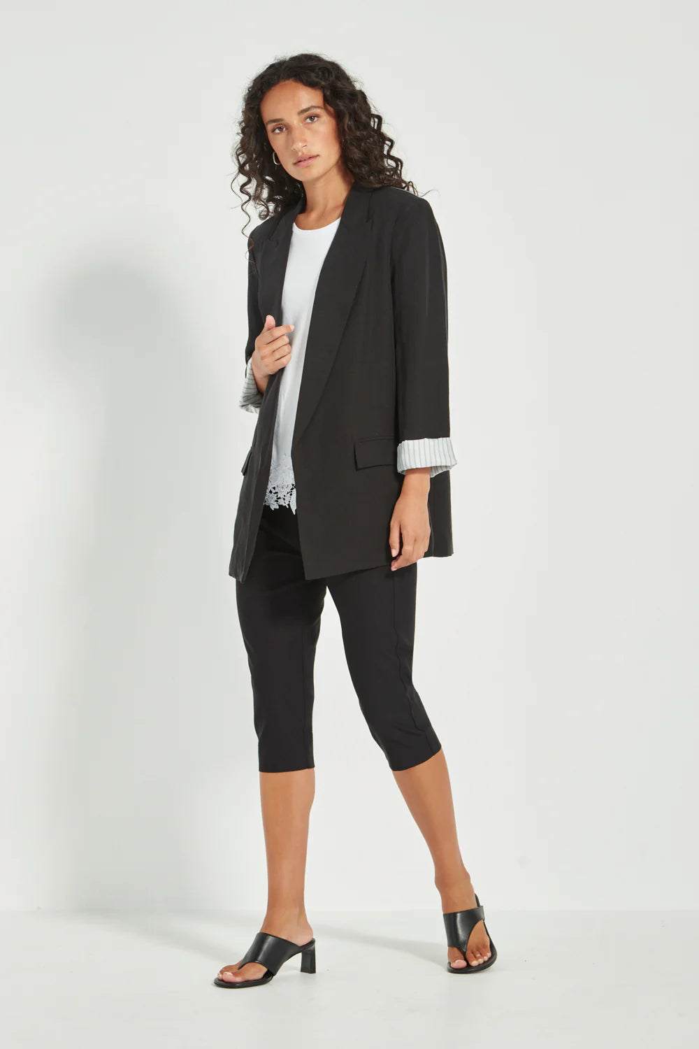 Foxy Capri Pant Black