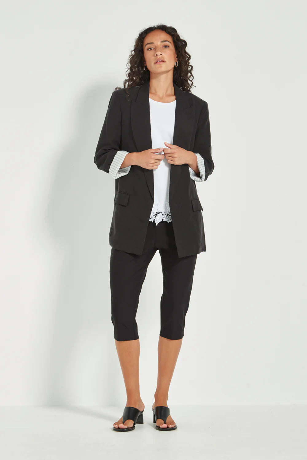 Foxy Capri Pant Black