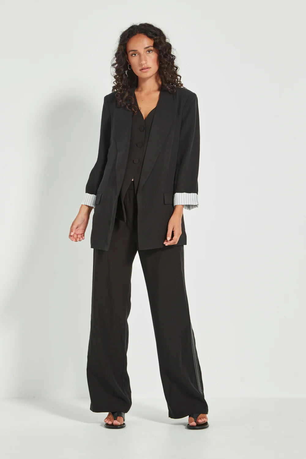 Yara Blazer Black