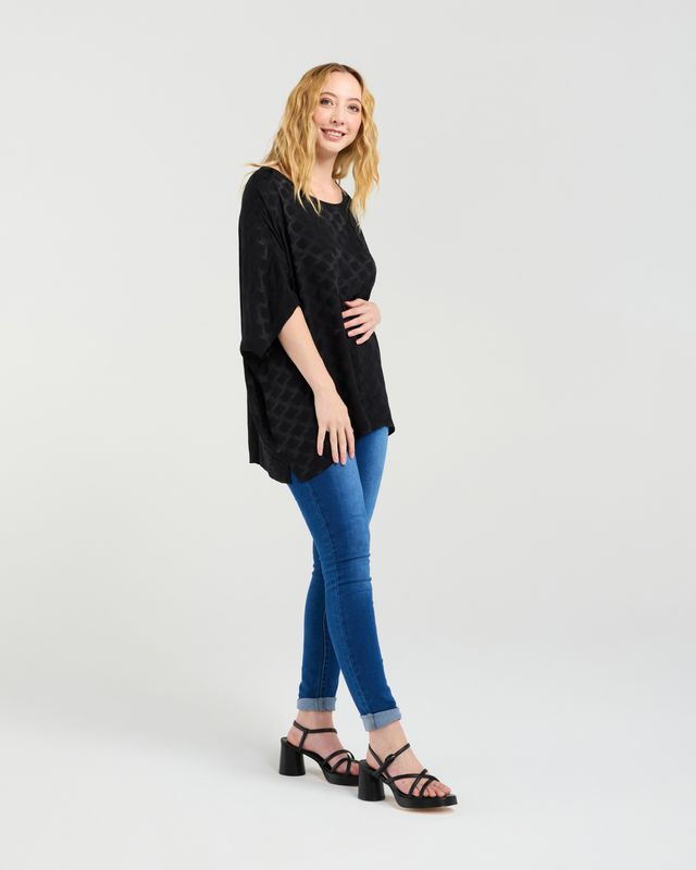 Clara Top Black.